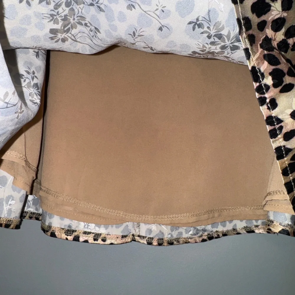 EUC Princess Polly Jemima Grace Leopard Print Mini Skirt Size 10 - Picture 4 of 8